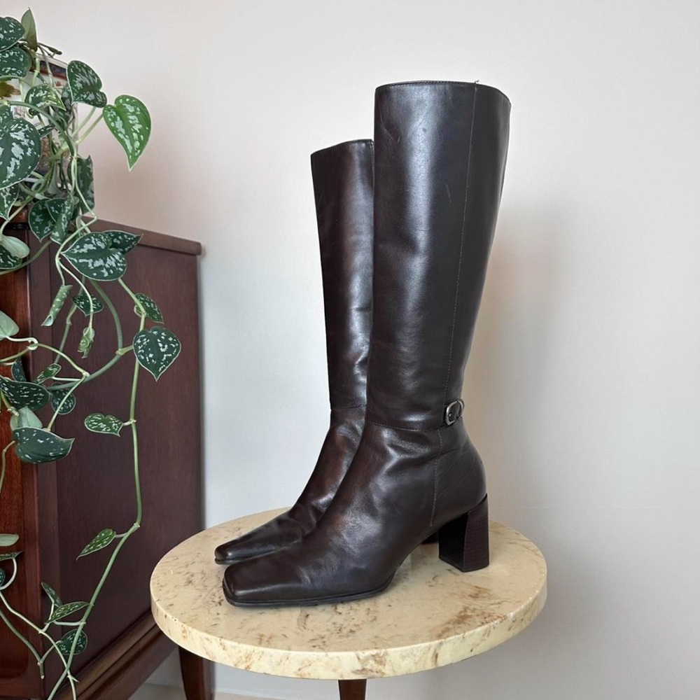 Vintage 90s 2000s knee high chunky square toe high heel boots, Gianni Bini. - Picture 2 of 6